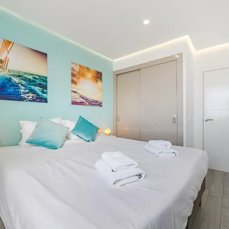 شقة Blue Gold Escape - Ocean View, Airco, Heated Pool أذيخي