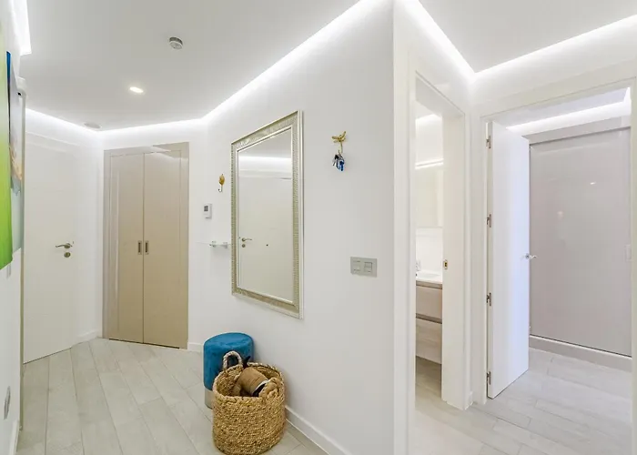 Blue Gold Escape - Ocean View, Airco, Heated Pool Apartmán *